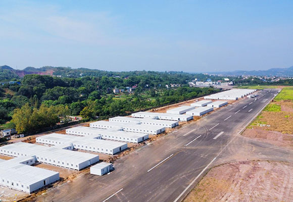 江陽區(qū)方艙隔離點(diǎn)、方艙醫(yī)院項(xiàng)目艙體及附屬設(shè)施資產(chǎn)處置網(wǎng)絡(luò)拍賣公告